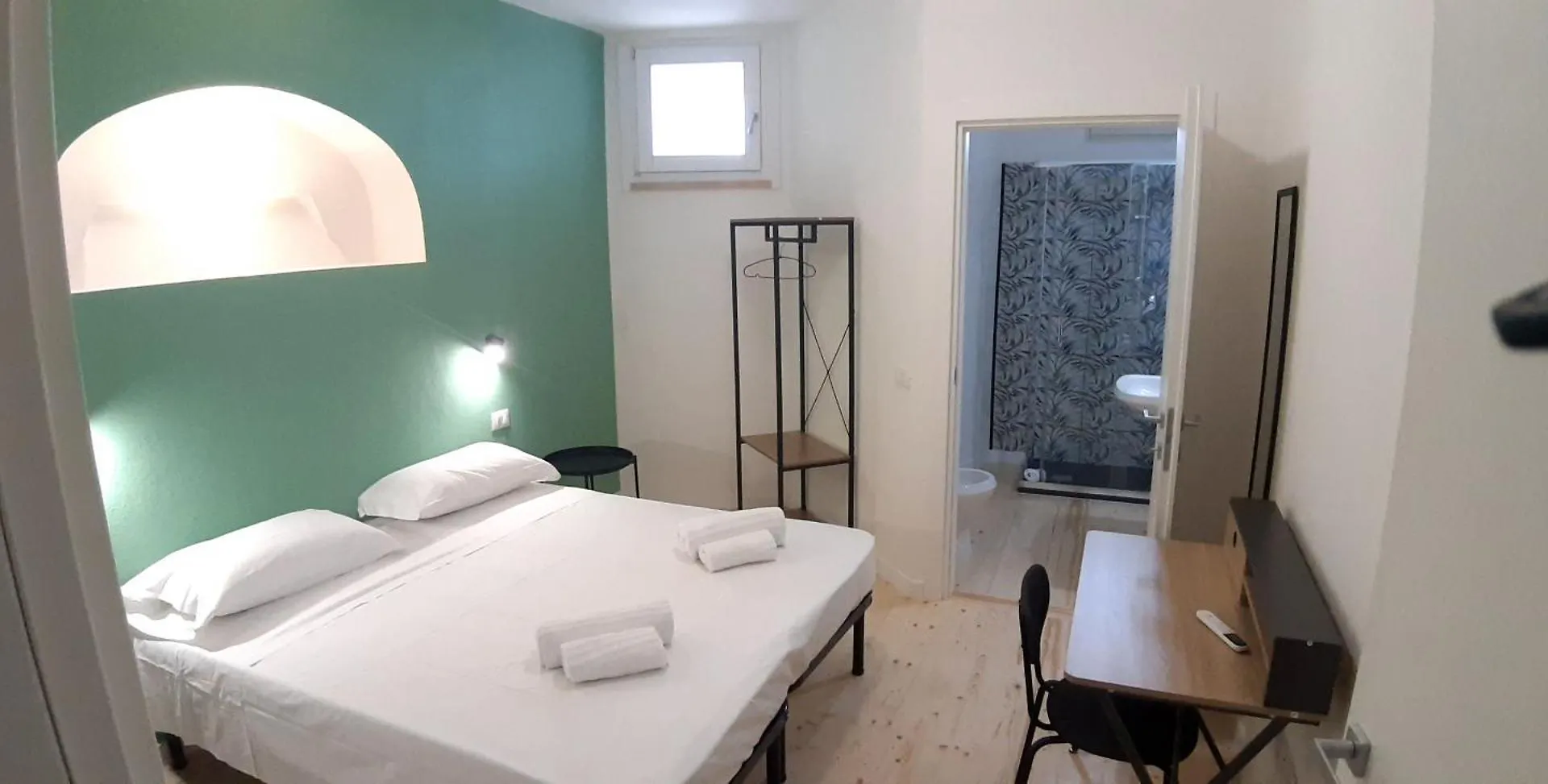 Homestay Casa Ribes Rooms, L'Angolo Tranquillo Alle Porte Della Citta Olbia Italy